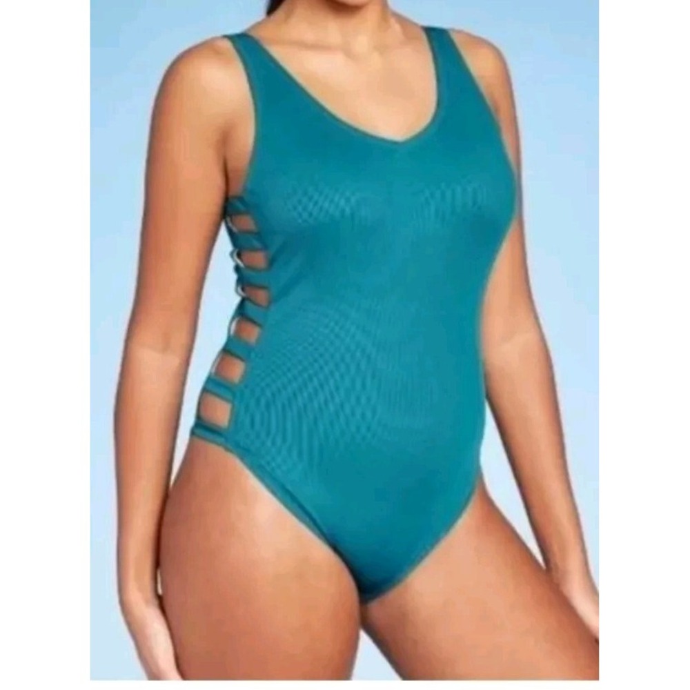 Shade & Shore  One Size Swimming Suit M  Rubed Blue